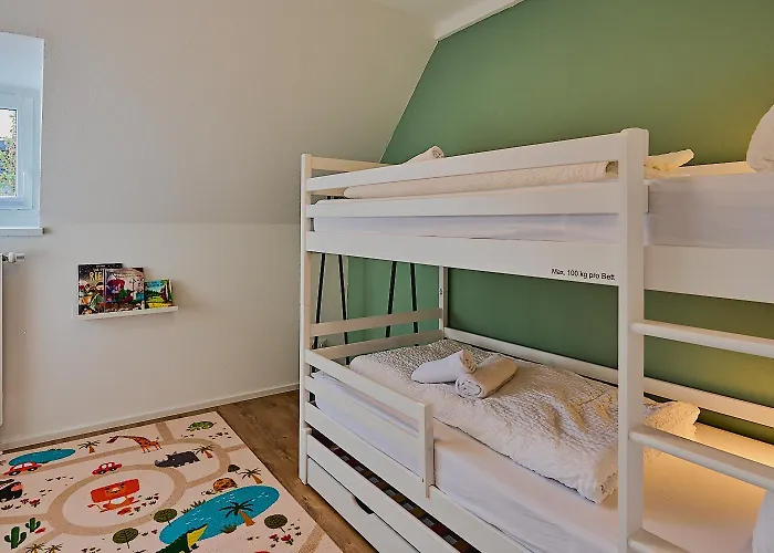 Grosszuegige Mit 4 Schlafzimmern, Moselnaehe